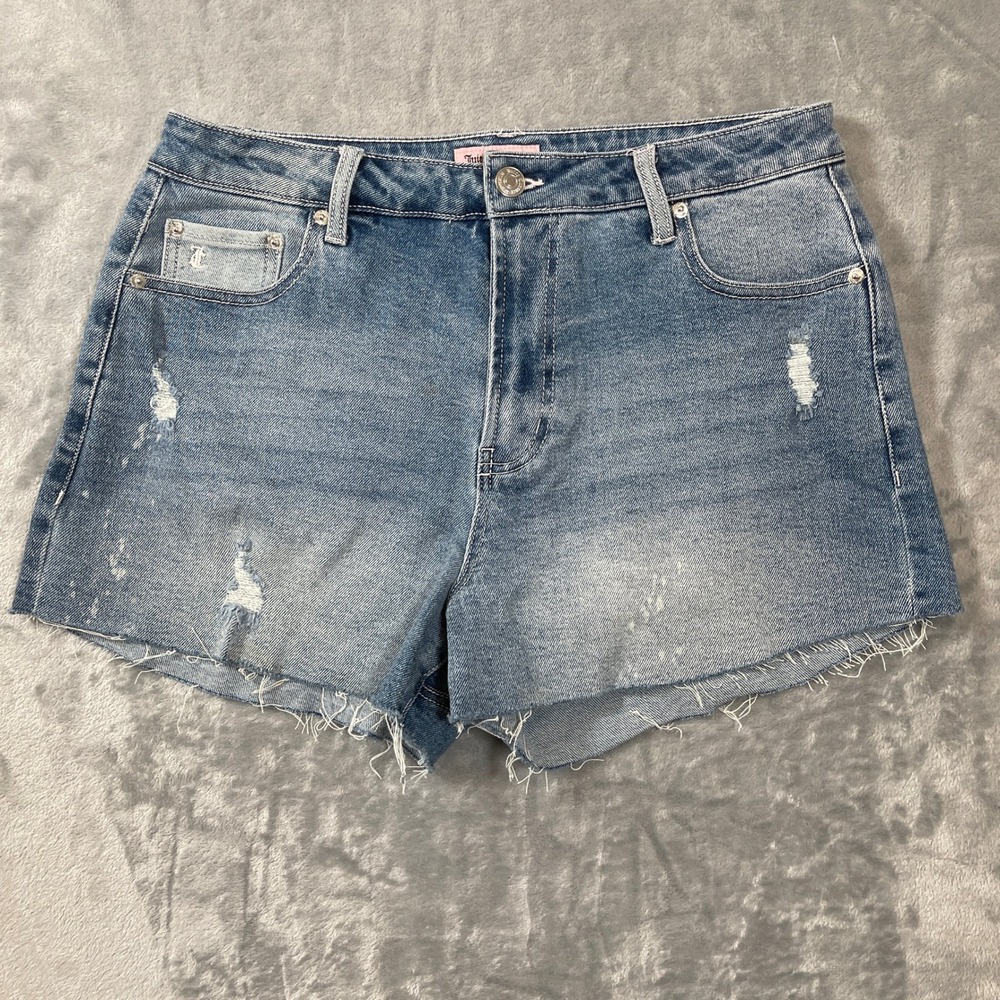 Juicy Couture Shorts Size 29 Denim Light Wash Heart Pockets Distressed Cut Off